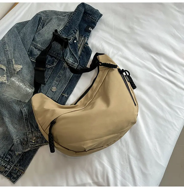 Japanese Harajuku Crossbody Bag Large Capacity Beige — feature 27