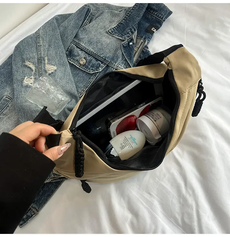 Japanese Harajuku Crossbody Bag Large Capacity Beige — feature 37