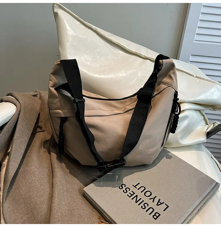 Japanese Harajuku Crossbody Bag Large Capacity Beige — feature 6