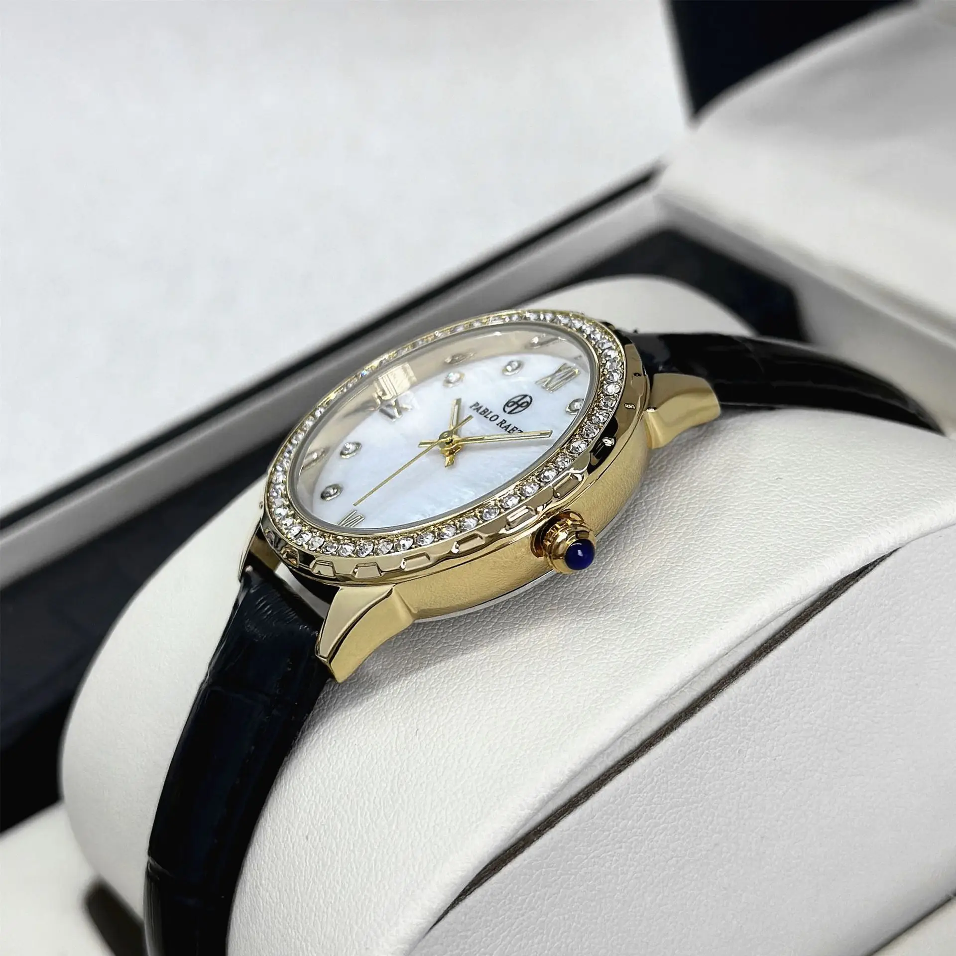 Parrot's Lady Rhinestone Watch Gold Silver Black Strap - Image 3