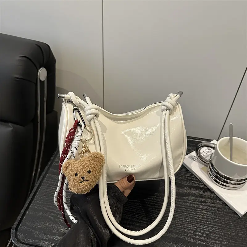 Women's White Crossbody Bag with Teddy Bear Decor - Image 11