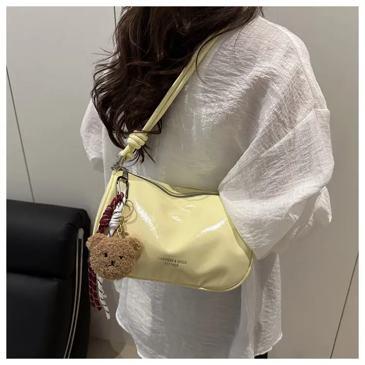 Women's White Crossbody Bag with Teddy Bear Decor — feature 15