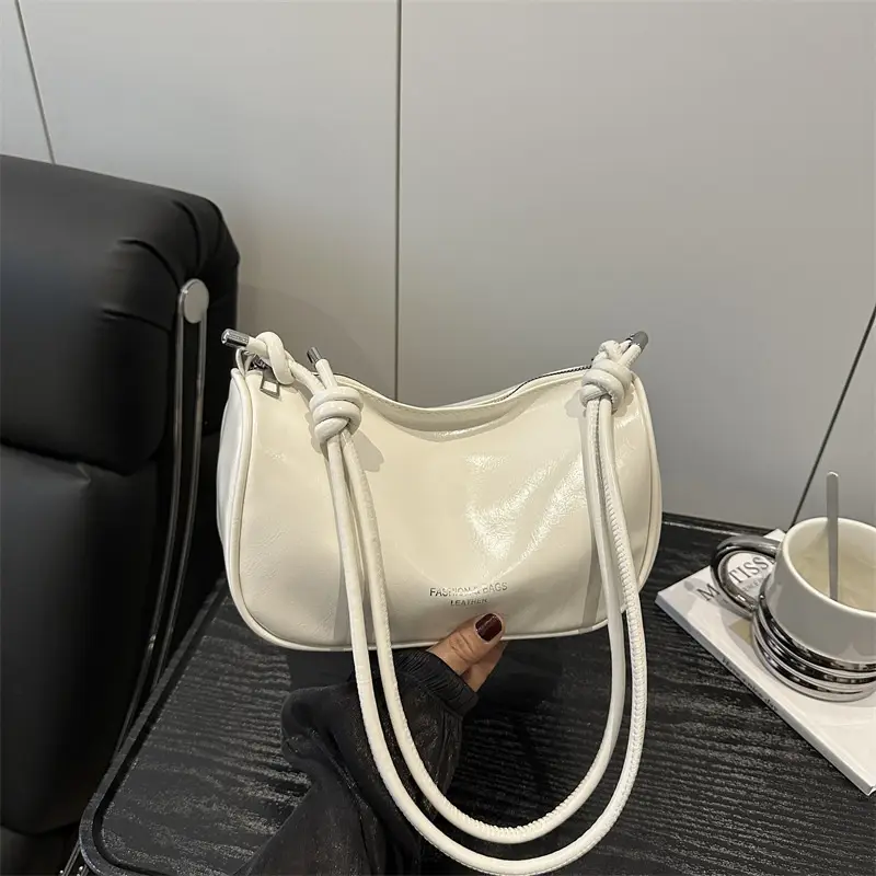 Women's White Crossbody Bag with Teddy Bear Decor - Image 7