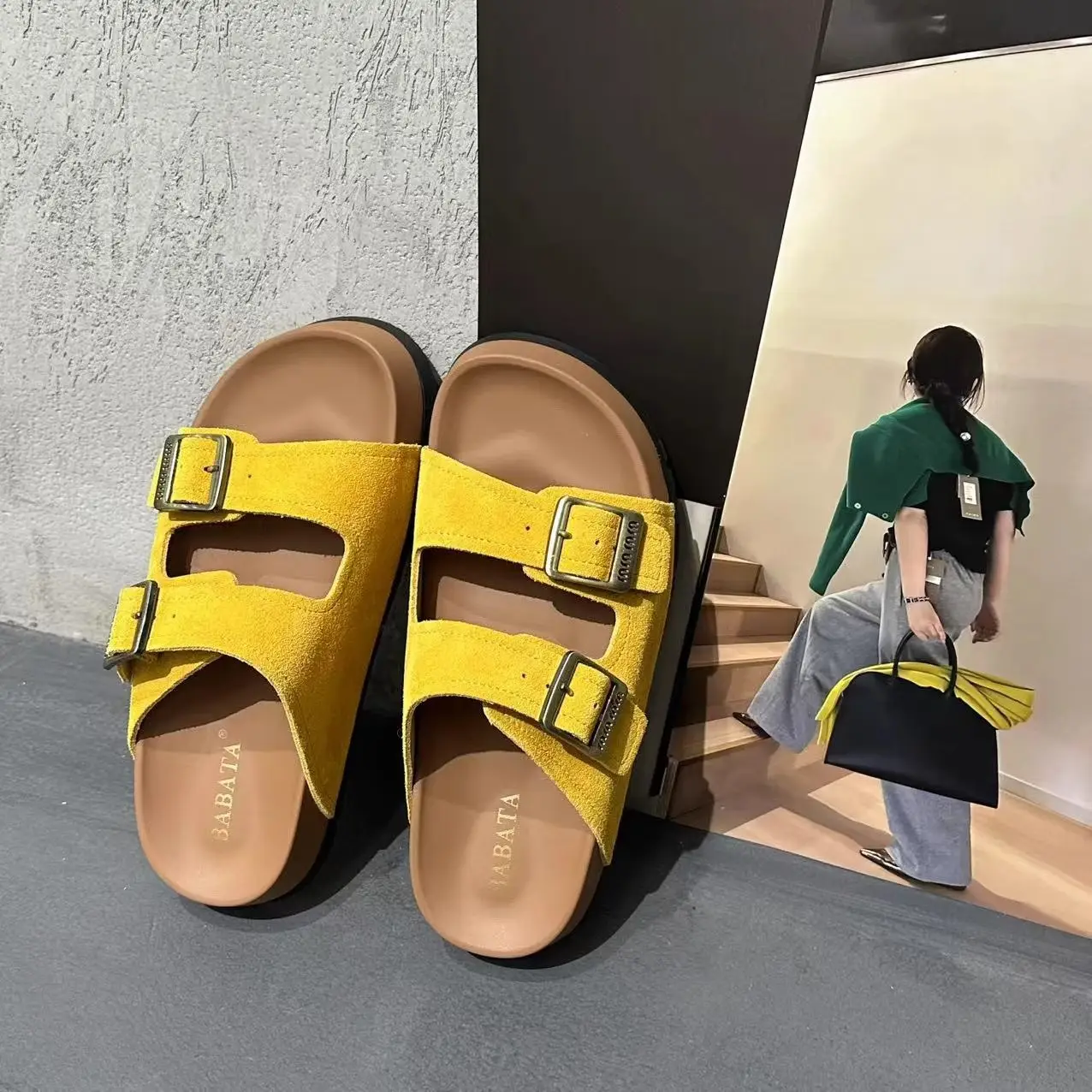 Women's Beige Leather Birkenstock Slippers Summer Flat Sandals - Image 7