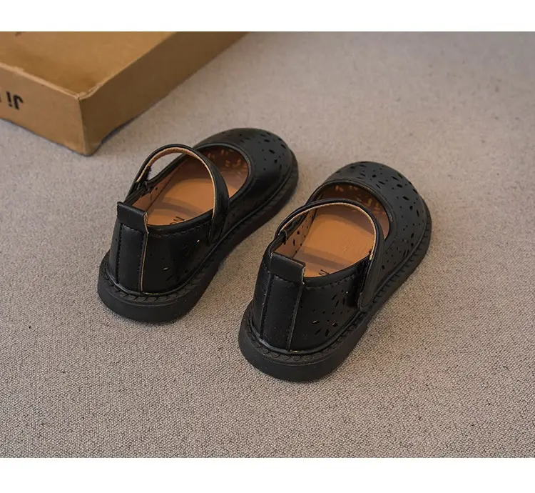 Girls' White Mori Style Hollow Leather Shoes for Toddler — feature 9