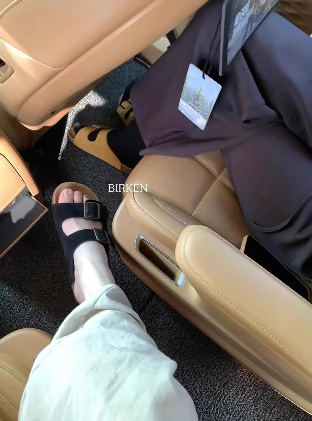 Slippers for Women, 2025 Summer New Style, Retro Birkenstock Sandals, Versatile Soft-Soled Slippers, Non-Slip and High-End — feature 11