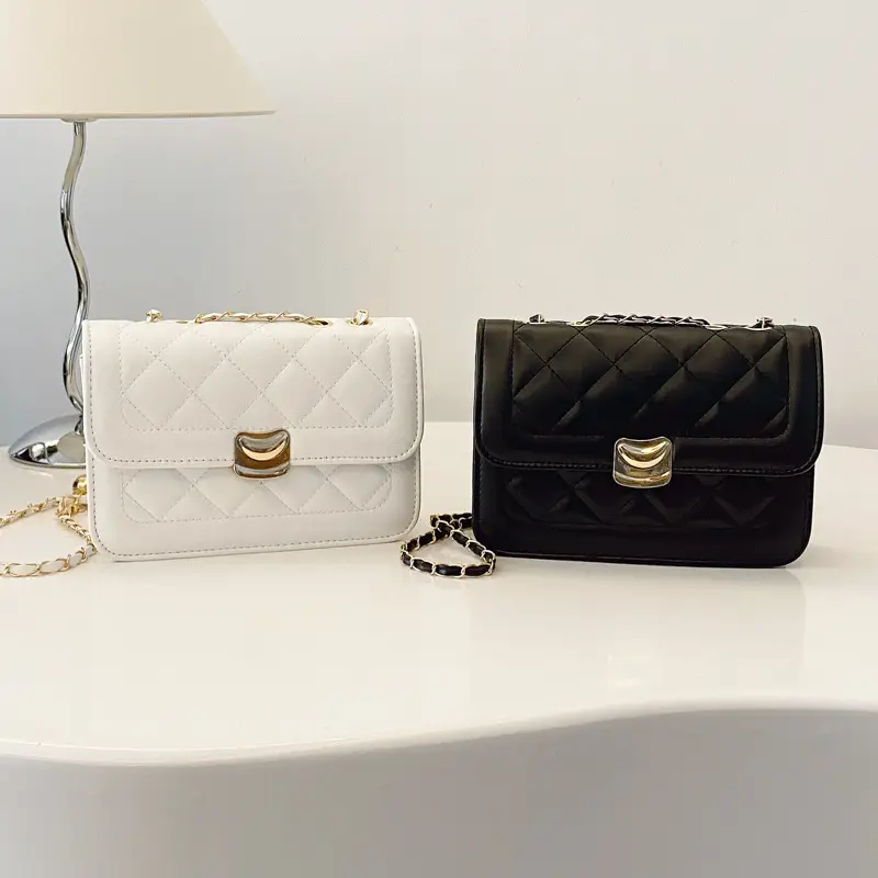 Black Quilted Chain Crossbody Bag for Women - Image 6