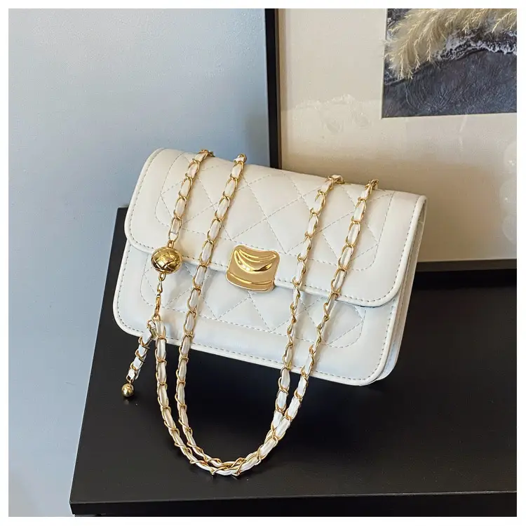 Black Quilted Chain Crossbody Bag for Women — feature 22