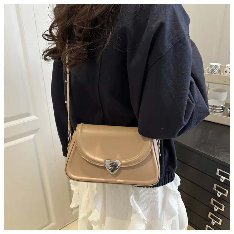 Korean Style Women's Square Crossbody Bag Beige 2025 — feature 7