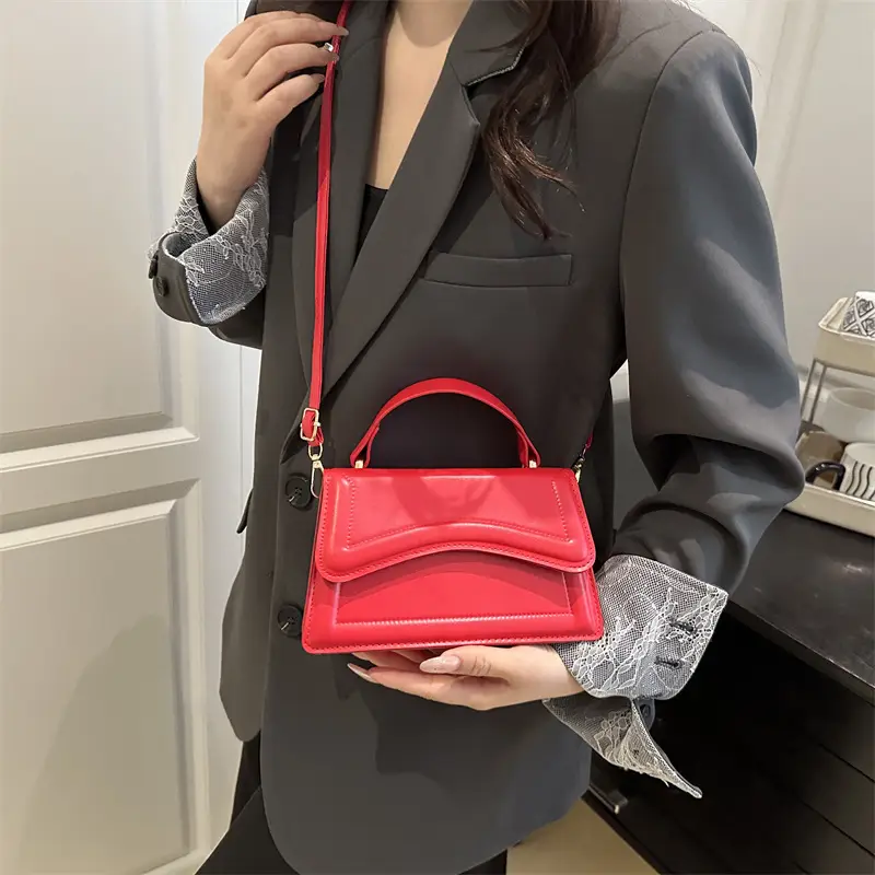 Purple Textured Shoulder Bag for Women - Image 12