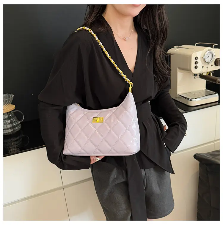 White Quilted Chain Shoulder Bag for Women — feature 19