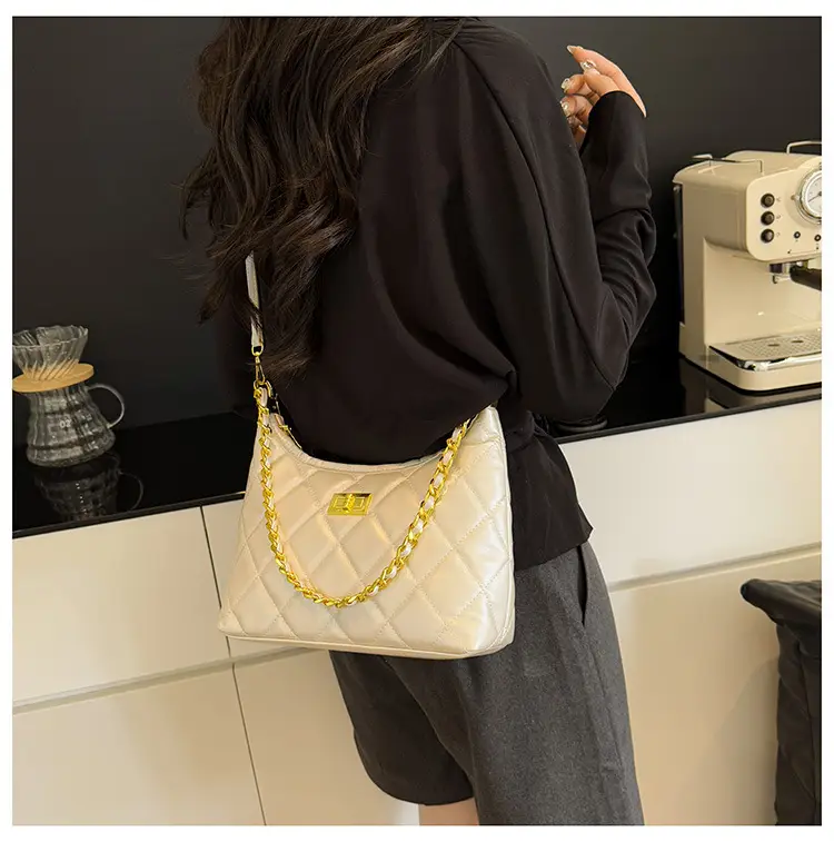 White Quilted Chain Shoulder Bag for Women — feature 23