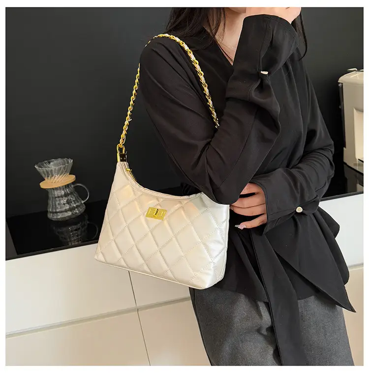 White Quilted Chain Shoulder Bag for Women — feature 25