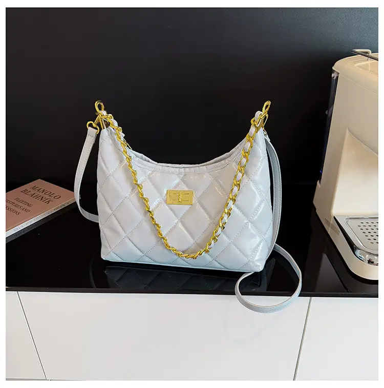 White Quilted Chain Shoulder Bag for Women - Image 3