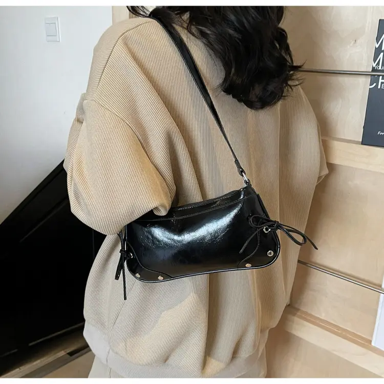 Silver Bow Underarm Bag Women 2025 New Style — feature 17