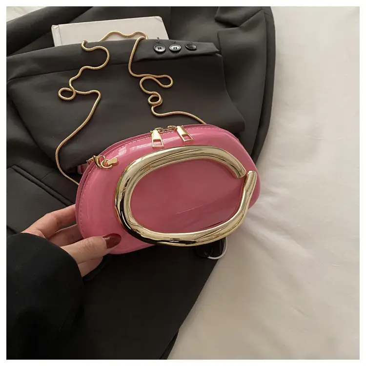 Red Korean Style Crossbody Bag with Gold Chain - Image 3