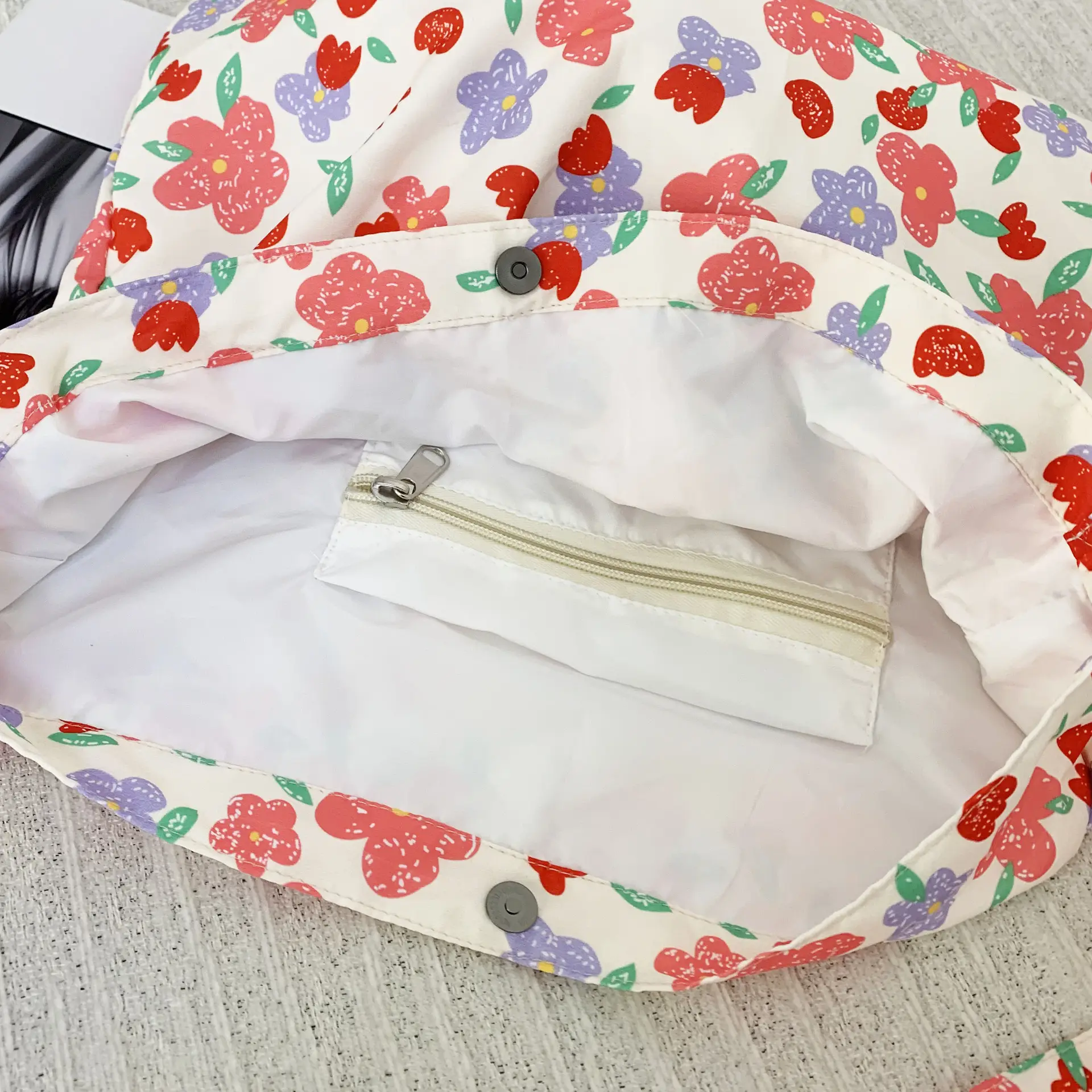 Same Floral Canvas Shoulder Bag Large Capacity Korean Niche — feature 12