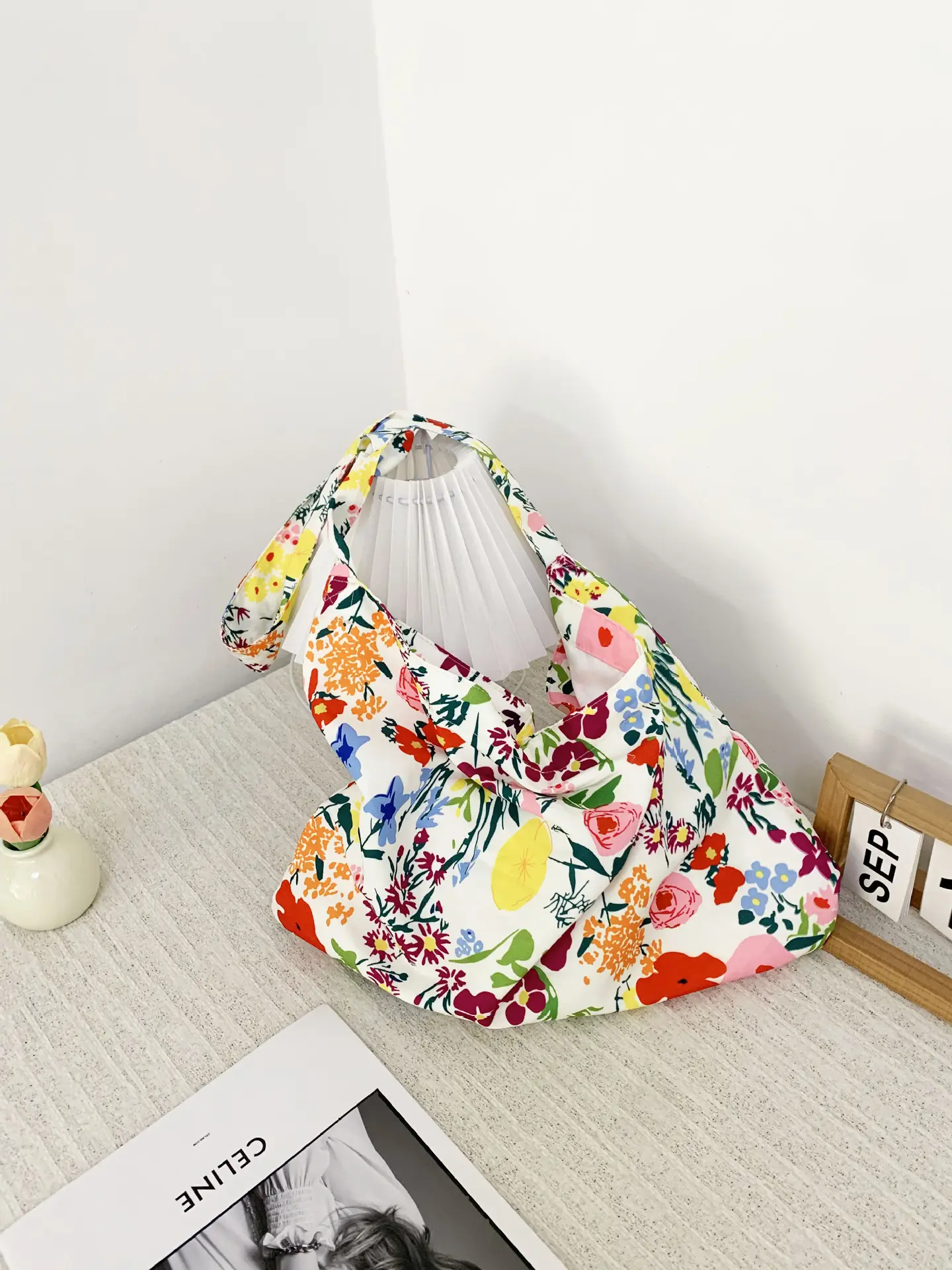 Same Floral Canvas Shoulder Bag Large Capacity Korean Niche — feature 7