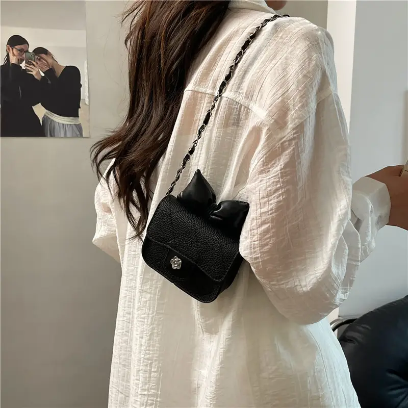 2025 Girls Bow Crossbody Bag Black Embroidered