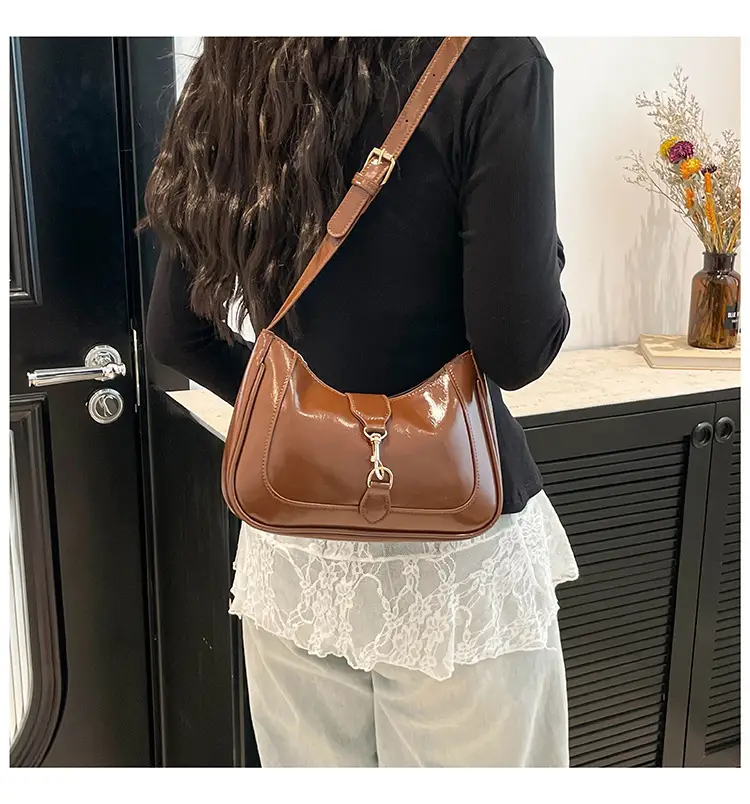 2025 New Summer Underarm Saddle Bag Women's Handbag — feature 13