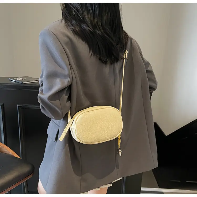 Women's Tan Leather Shoulder Crossbody Bag 2025 — feature 16