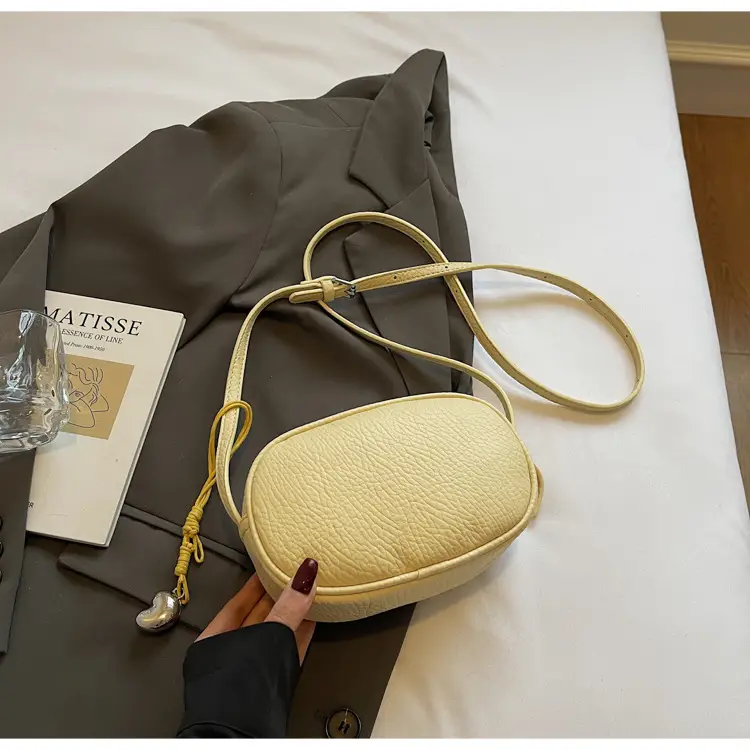 Women's Tan Leather Shoulder Crossbody Bag 2025 — feature 28