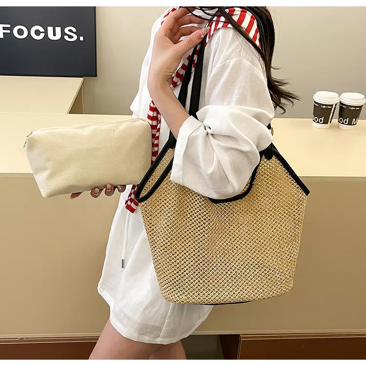 Woven Straw Shoulder Bag Gold 2025 Summer — feature 12