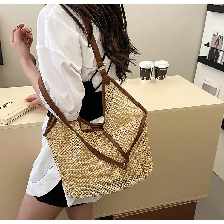 Woven Straw Shoulder Bag Gold 2025 Summer — feature 14