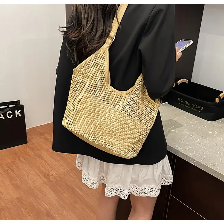 Woven Straw Shoulder Bag Gold 2025 Summer — feature 16