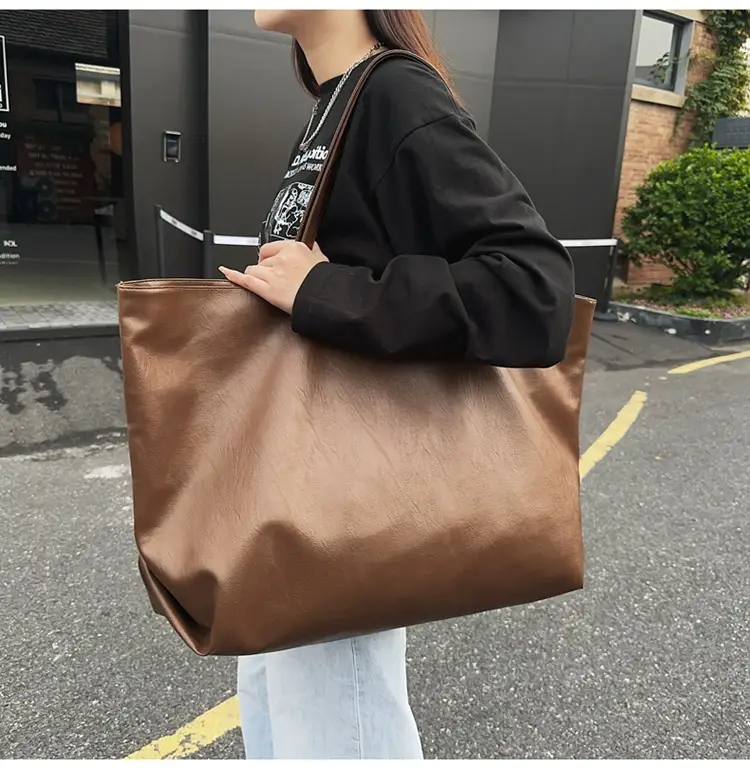 Waterproof Women's Large Computer Bag Black — feature 16