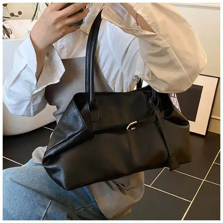Relaxating Large-Capacity Shoulder Bag for Women 2025 — feature 41