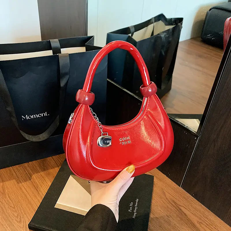 Red Retro Shoulder Bag for Women 2025 - Image 4