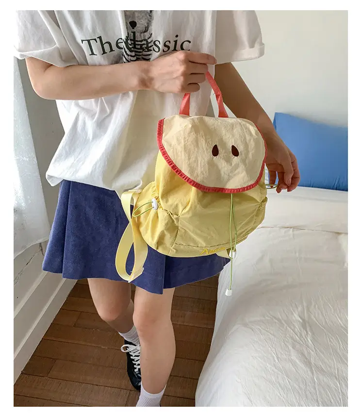 Pink Heart Design Crossbody Bag for Women — feature 15