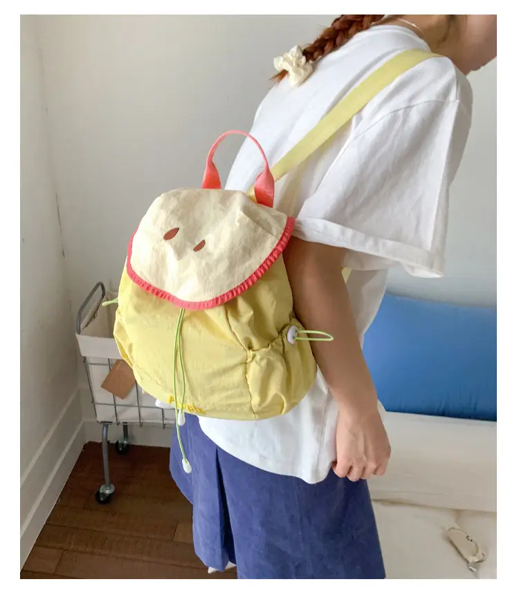 Pink Heart Design Crossbody Bag for Women — feature 17
