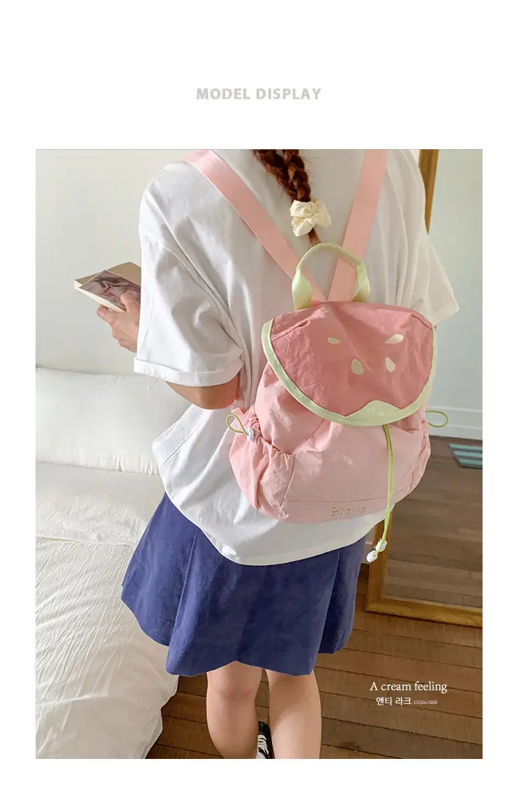 Pink Heart Design Crossbody Bag for Women — feature 3