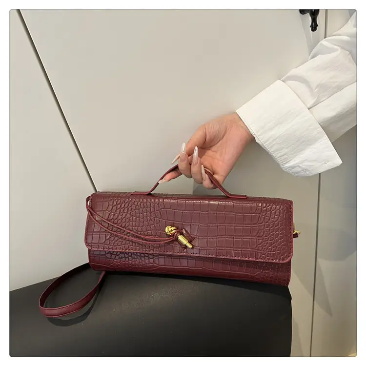Black Diagonal Lock Shoulder Bag for Women — feature 18