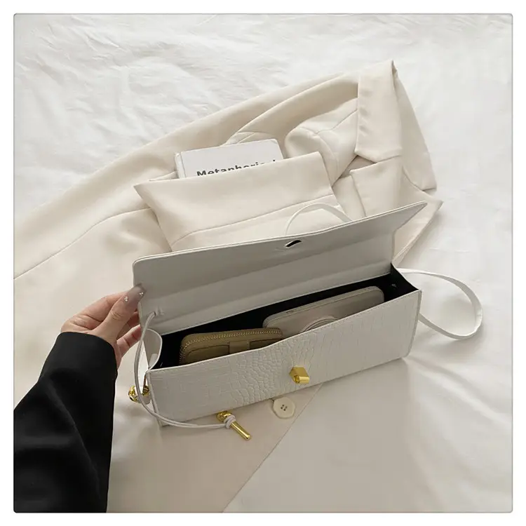 Black Diagonal Lock Shoulder Bag for Women — feature 37