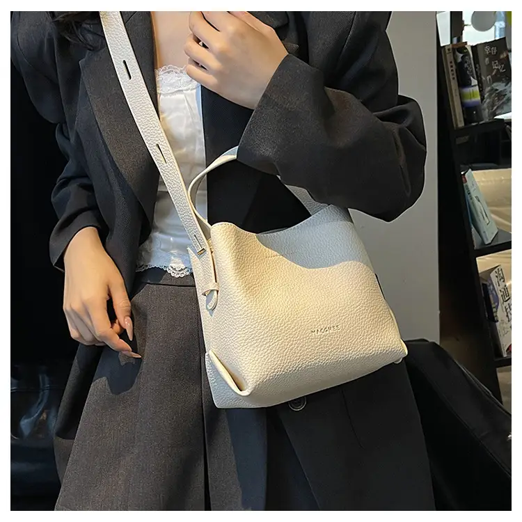 Black Crossbody Bag Women 2025 Trendy New Arrival — feature 10