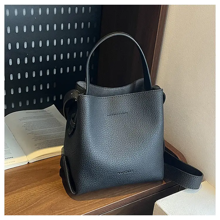 Black Crossbody Bag Women 2025 Trendy New Arrival — feature 34