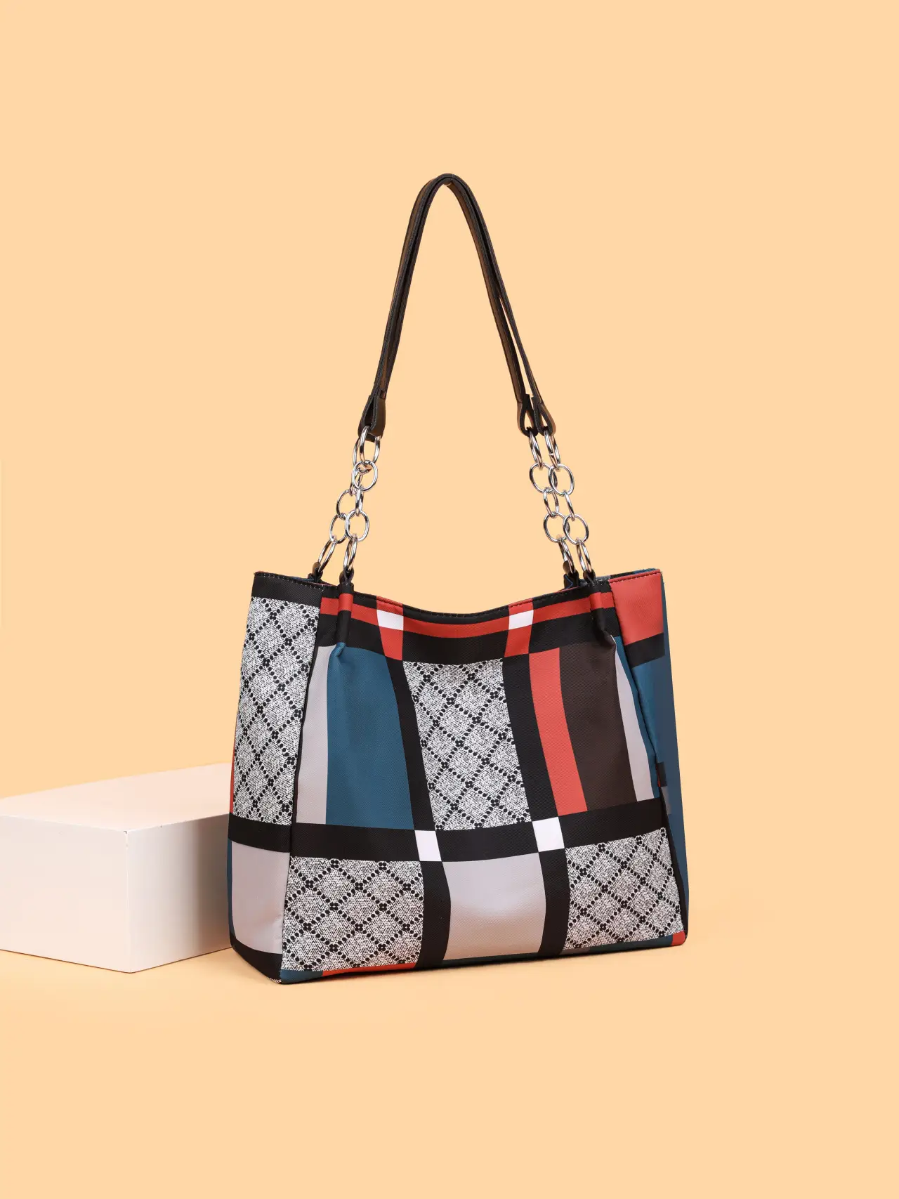 Large Capacity Plaid Shoulder Bag for Women - Image 6