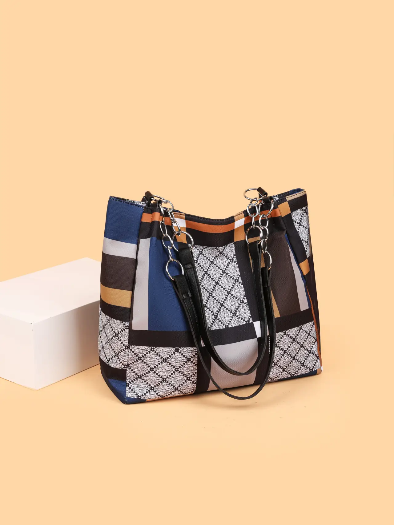 Large Capacity Plaid Shoulder Bag for Women - Image 8