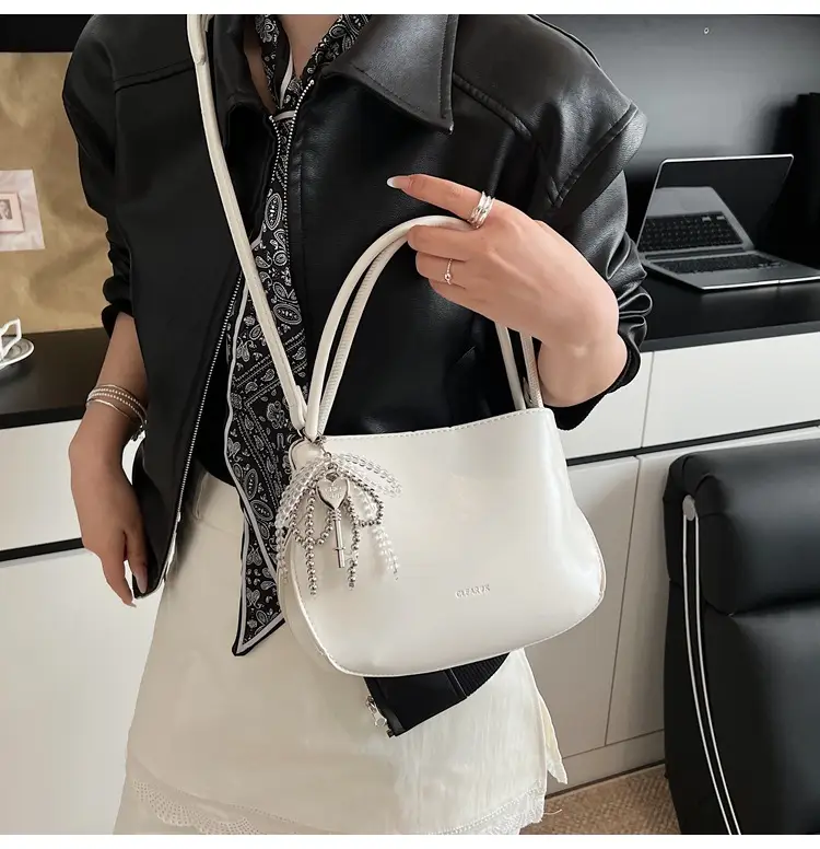 Women Crossbody Bag Beige Leather 2025 Trendy — feature 10