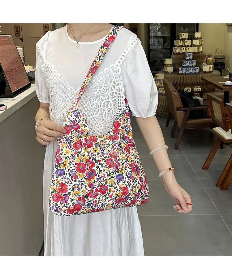 Zhang Ruonan Floral Cloth Bag Large Capacity Single Shoulder Crossbody â feature 4