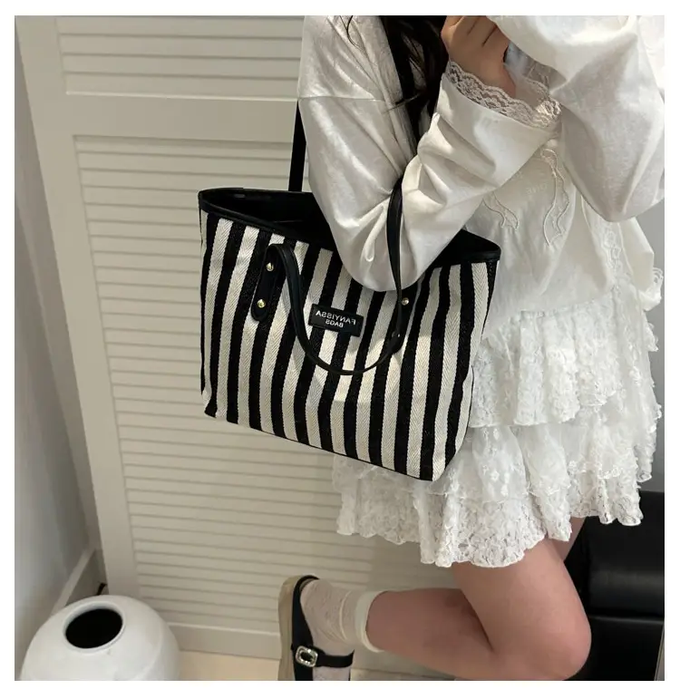 Women Striped Canvas Shoulder Bag 2025 Spring Large Capacity — feature 15