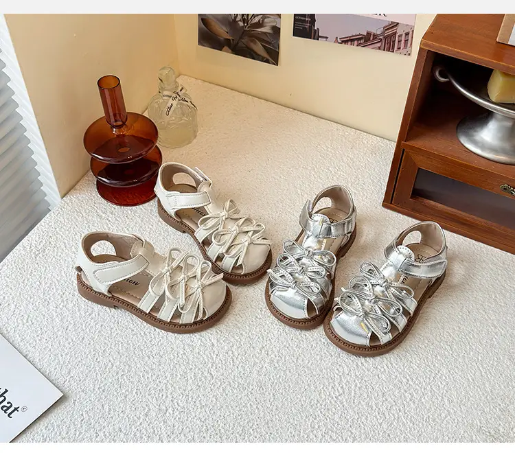 Silver Roman High Top Sandals for Girls Toddler — feature 8