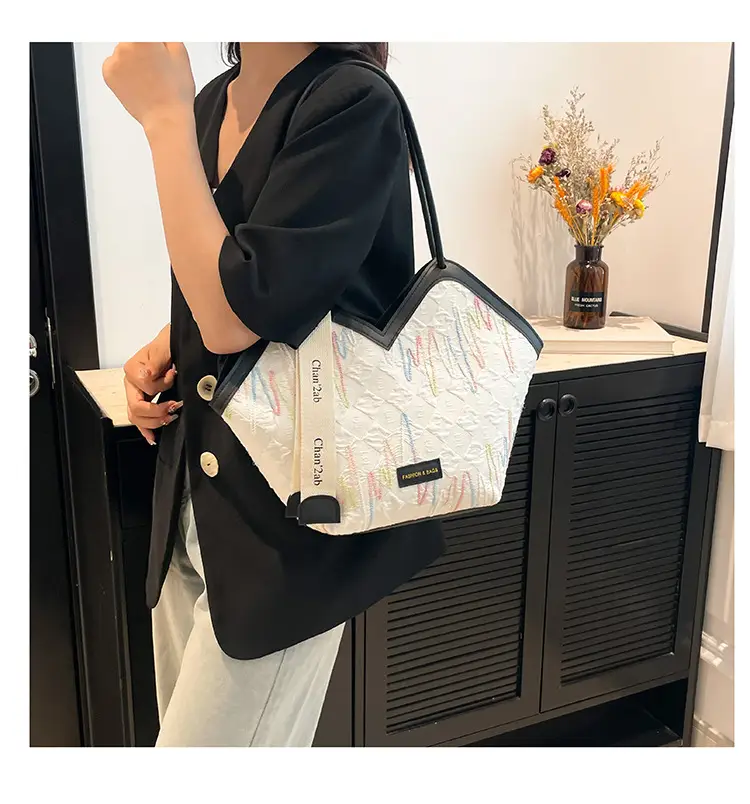 Pink Embroidered Armpit Tote Bag for Students — feature 15