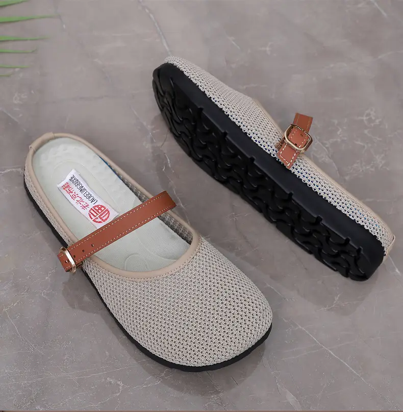 2025 New Summer Style Fly-Knit Mesh Bread-Toe Half Slippers, Breathable and Versatile Women's Outer Wear Slip-On Fishnet Sandals — feature 28