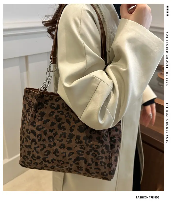 Leopard Print Chain Handbag for Women 2024 — feature 1