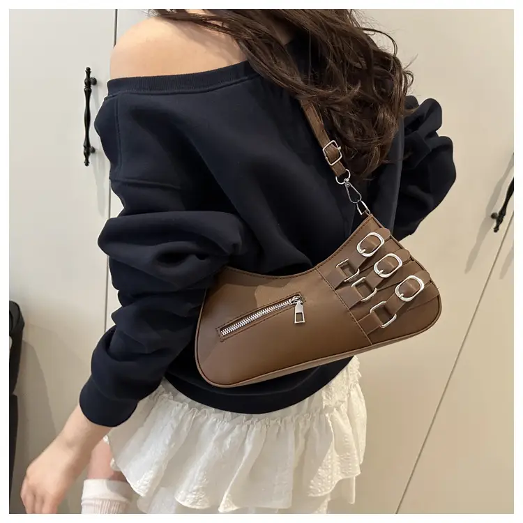 White Armpit Zipper Bag for Women Fashion Commuter — feature 13
