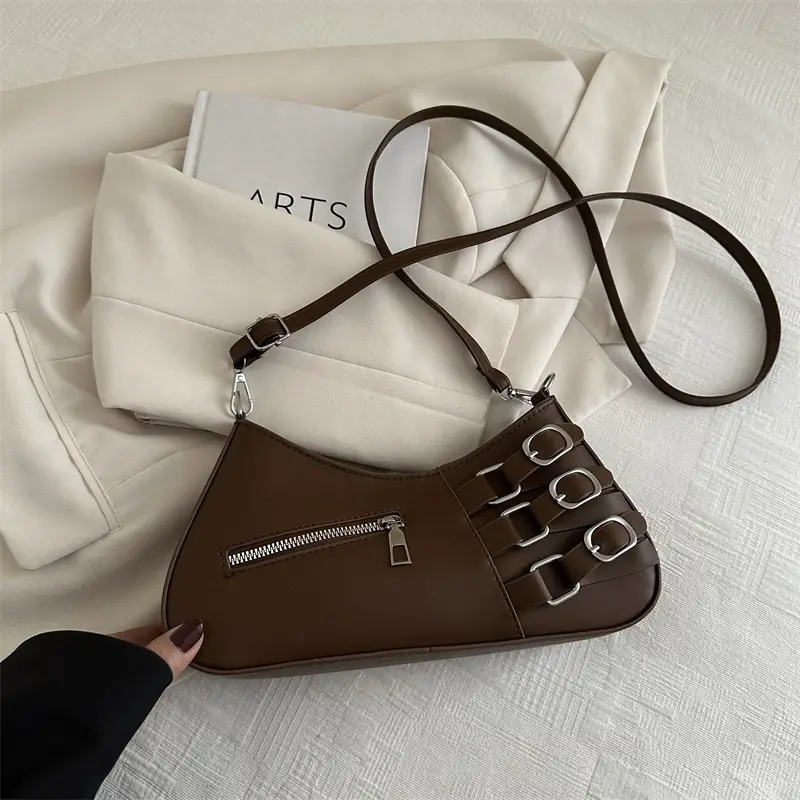 White Armpit Zipper Bag for Women Fashion Commuter - Image 4